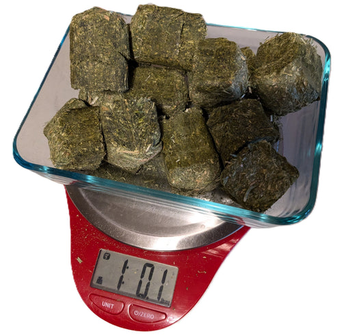 1 lb alfalfa cubes.jpg